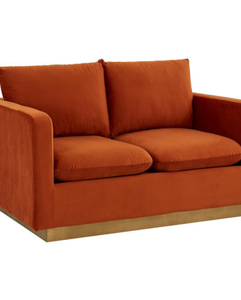 LeisureMod Nervo Modern Mid-Century Upholstered Velvet Loveseat with Gold Frame, Orange Marmalade