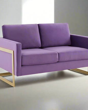 LeisureMod Lincoln Modern Mid-Century Upholstered Velvet Loveseat with Gold Frame, Purple